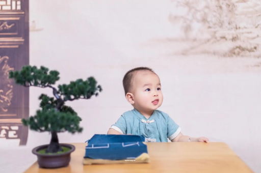 代怀生子好找吗宝宝半夜吐了怎么回事